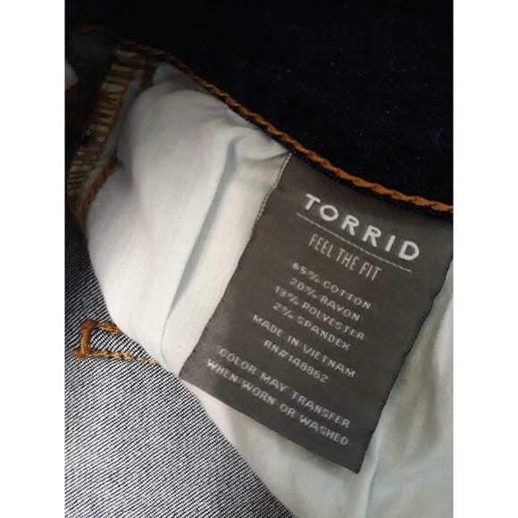 16sx25 Torrid high-rise jegging super soft dark wash skinny triple button - Picture 7 of 8